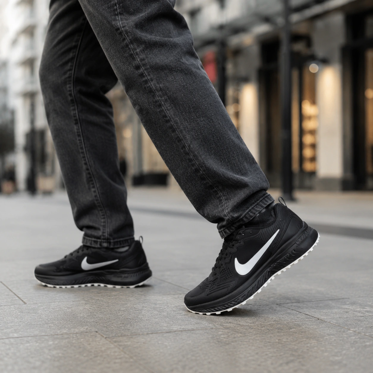 کفش ورزشی مردانه Nike مدل Tigo زیره سفید-مشکی